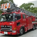 55 横浜市消防局 はしご車